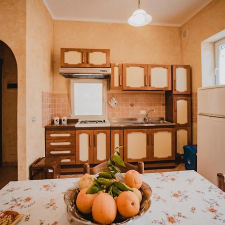 Appartamenti Marellina Чефалу Екстериор снимка